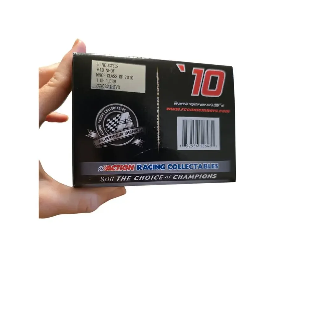 NASCAR Hall of Fame Inaugural Class 2010 Action Platinum 1:24 Diecast